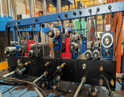 valves in hydraulic system